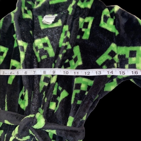 Minecraft comfy robe. - Picture 6 of 6